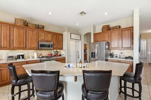 9251 E Princess Dr, Mesa, AZ 85207 photo 4
