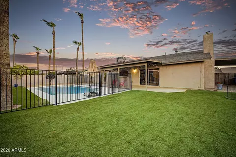 Exterior - 4860 E Capistrano Ave, Phoenix, AZ 85044 photo 5 of 11