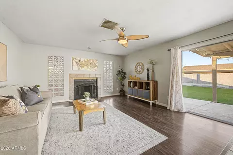 Living - 4860 E Capistrano Ave, Phoenix, AZ 85044 photo 1 of 2