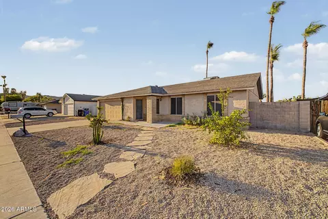 Exterior - 4860 E Capistrano Ave, Phoenix, AZ 85044 photo 2 of 11
