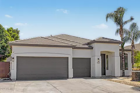 Exterior - 10709 E Knowles Ave, Mesa, AZ 85209 photo 2 of 5