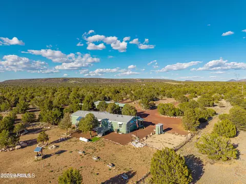 13626 N Ravenwood Rd N, Williams, AZ 86046