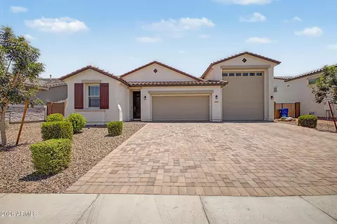 913 S 108th Ave, Avondale, AZ 85323