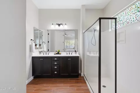 Bath - 4118 E Marlene Dr, Gilbert, AZ 85296 photo 1 of 4
