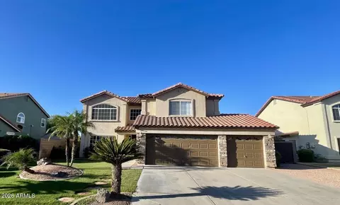 537 E Lakeview Dr, San Tan Valley, AZ 85143