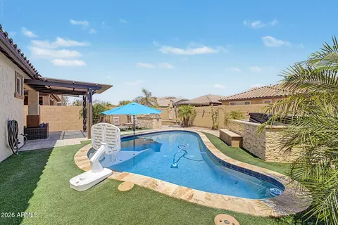 Exterior - 3706 E Lodgepole Dr, Gilbert, AZ 85298 photo 9 of 10