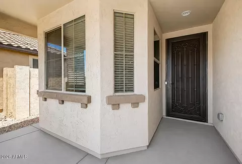 Exterior - 3706 E Lodgepole Dr, Gilbert, AZ 85298 photo 2 of 10