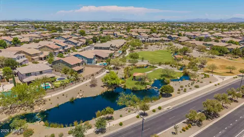View/Area - 3706 E Lodgepole Dr, Gilbert, AZ 85298 photo 15 of 20