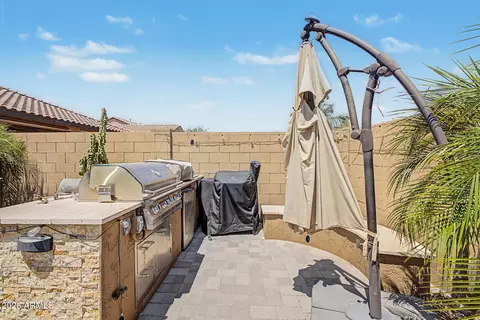 Exterior - 3706 E Lodgepole Dr, Gilbert, AZ 85298 photo 6 of 10
