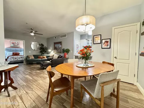 1701 E Colter St #116, Phoenix, AZ 85016