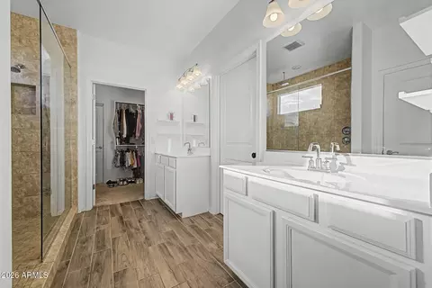 Bath - 10217 E Wavelength Ave, Mesa, AZ 85212 photo 2 of 3