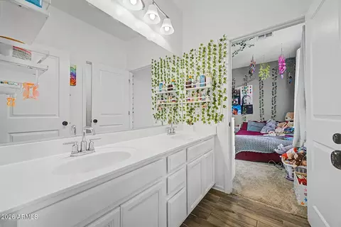 Bath - 10217 E Wavelength Ave, Mesa, AZ 85212 photo 3 of 3