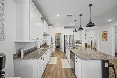 Kitchen - 10217 E Wavelength Ave, Mesa, AZ 85212 photo 2 of 2