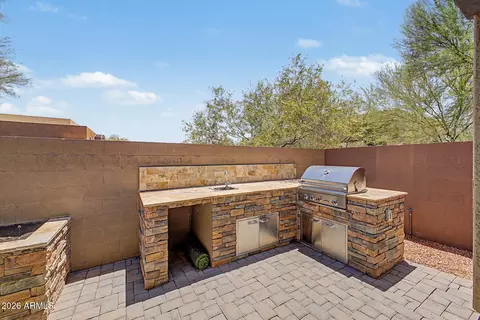 Exterior - 41 N Abalone Ct, Gilbert, AZ 85233 photo 2 of 5