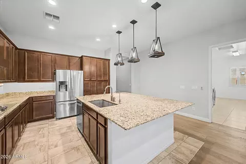 Kitchen - 41 N Abalone Ct, Gilbert, AZ 85233 photo 3 of 4