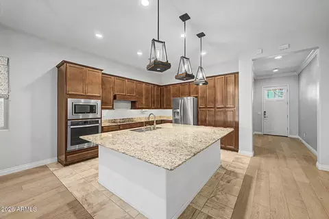 Kitchen - 41 N Abalone Ct, Gilbert, AZ 85233 photo 1 of 4