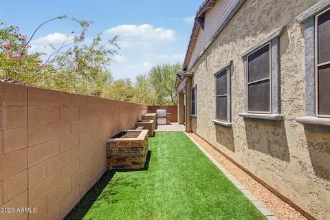 Exterior - 41 N Abalone Ct, Gilbert, AZ 85233 photo 4 of 5