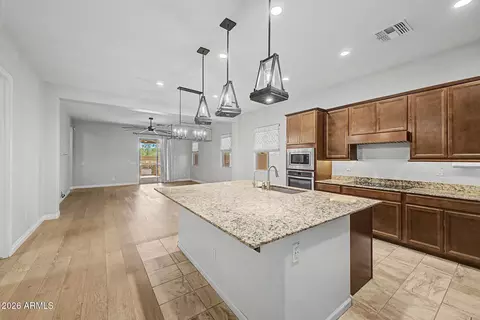 Kitchen - 41 N Abalone Ct, Gilbert, AZ 85233 photo 2 of 4