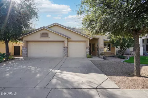 Exterior - 3861 E Aspen Way, Gilbert, AZ 85234 photo 3 of 6