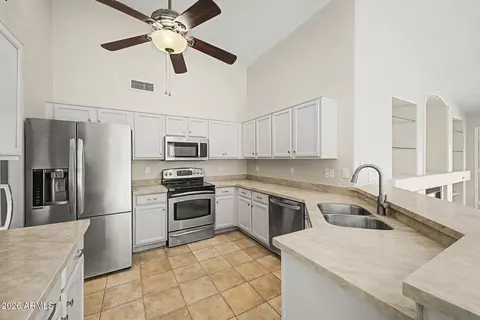 Kitchen - 3861 E Aspen Way, Gilbert, AZ 85234 photo 1 of 4