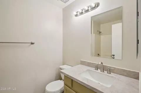 Bath - 3861 E Aspen Way, Gilbert, AZ 85234 photo 1 of 4