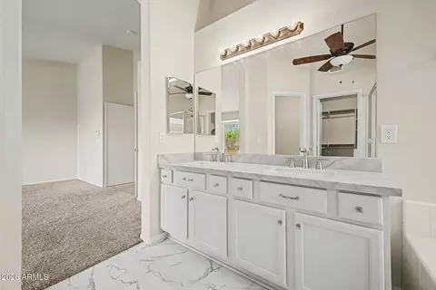 Bath - 3861 E Aspen Way, Gilbert, AZ 85234 photo 4 of 4
