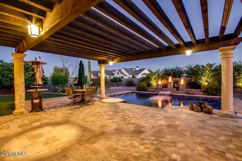 2347 E Sanoque Ct, Gilbert, AZ 85298 photo 9