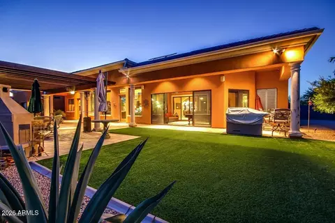2347 E Sanoque Ct, Gilbert, AZ 85298 photo 11