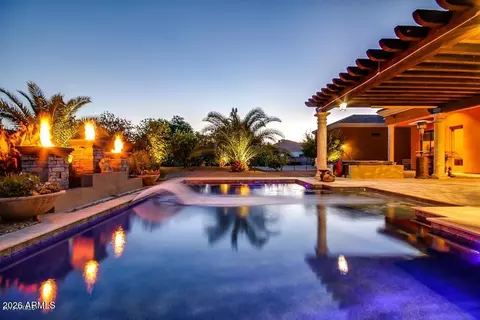 2347 E Sanoque Ct, Gilbert, AZ 85298 photo 8