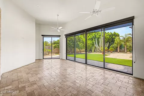 Living - 2347 E Sanoque Ct, Gilbert, AZ 85298 photo 13 of 13