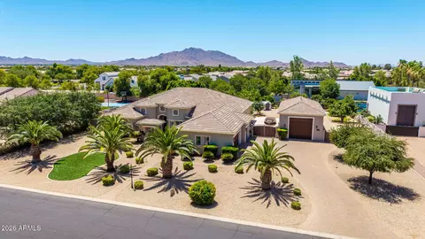 View/Area - 2347 E Sanoque Ct, Gilbert, AZ 85298 photo 1 of 13