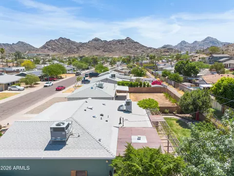 View/Area - 1013 E Diana Ave, Phoenix, AZ 85020 photo 1 of 8
