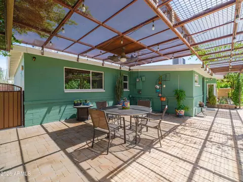 Exterior - 1013 E Diana Ave, Phoenix, AZ 85020 photo 8 of 14