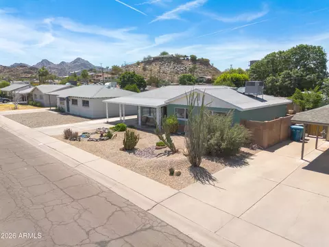 View/Area - 1013 E Diana Ave, Phoenix, AZ 85020 photo 3 of 8