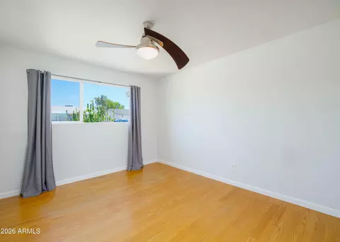Bedroom - 1013 E Diana Ave, Phoenix, AZ 85020 photo 3 of 4