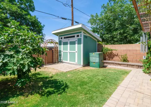 Exterior - 1013 E Diana Ave, Phoenix, AZ 85020 photo 10 of 14