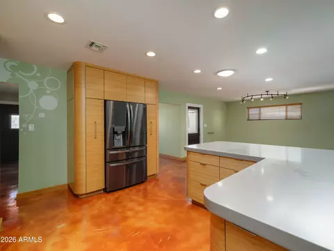 Kitchen - 1013 E Diana Ave, Phoenix, AZ 85020 photo 1 of 4