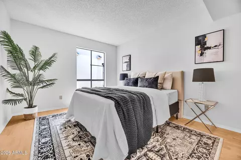 7300 N Dreamy Draw Dr #213, Phoenix, AZ 85020