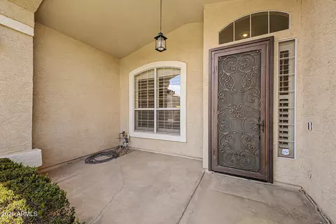 1466 E Spur Ave, Gilbert, AZ 85296 photo 4