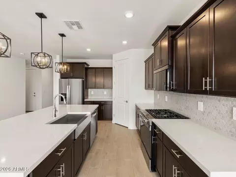 10819 W Jones Ave, Tolleson, AZ 85353