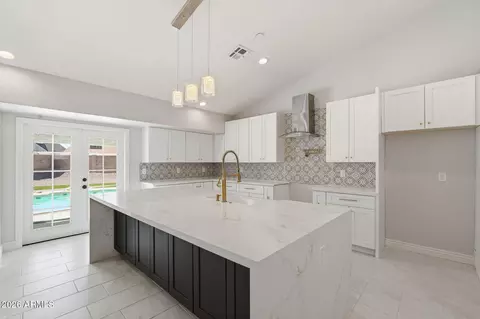 1067 E Sequoia Dr, Phoenix, AZ 85024