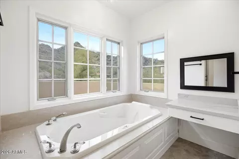 Bath - 3800 E Lincoln Dr #55, Phoenix, AZ 85018 photo 9 of 12