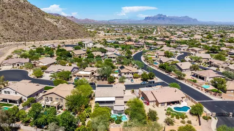 View/Area - 1412 N Vincent Cir, Mesa, AZ 85207 photo 8 of 12
