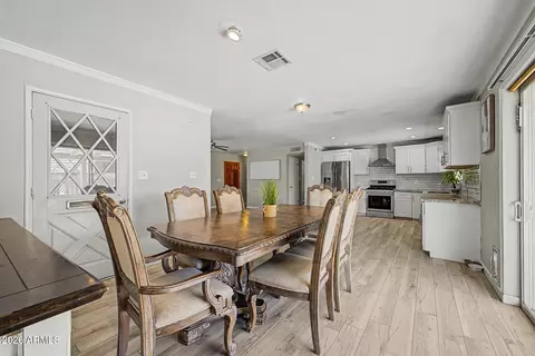 Dining - 1137 E 2nd Pl, Mesa, AZ 85203 photo 2 of 2