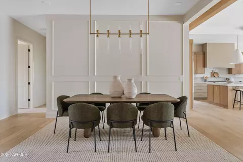Dining - 4035 E Osborn Rd, Phoenix, AZ 85018 photo 3 of 3