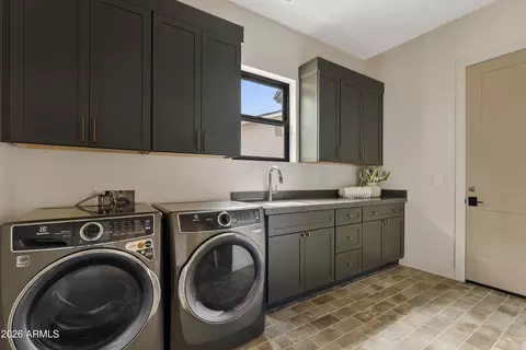 Other - 4035 E Osborn Rd, Phoenix, AZ 85018 photo 5 of 7
