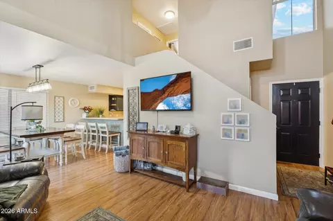 501 S Sunrise Dr, Gilbert, AZ 85233