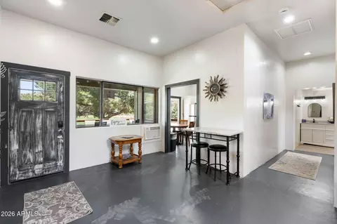 10805 E Clover Ln, Cornville, AZ 86325