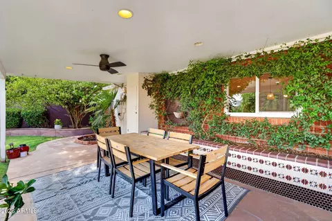 Exterior - 3001 E Turney Ave, Phoenix, AZ 85016 photo 2 of 5