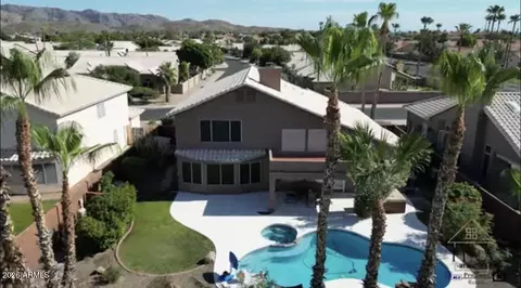 3879 E Amberwood Dr, Phoenix, AZ 85048
